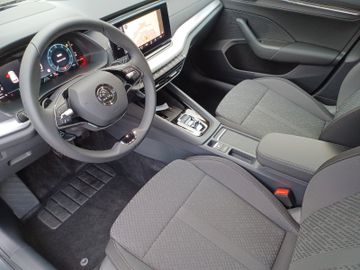 Fahrzeugabbildung SKODA Octavia Combi 1.5 TSI STYLE DSG Navi/LED/ACC