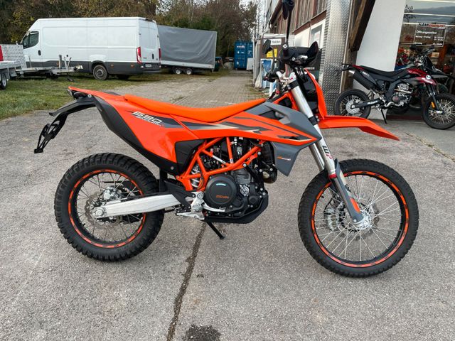 KTM 690 Enduro R