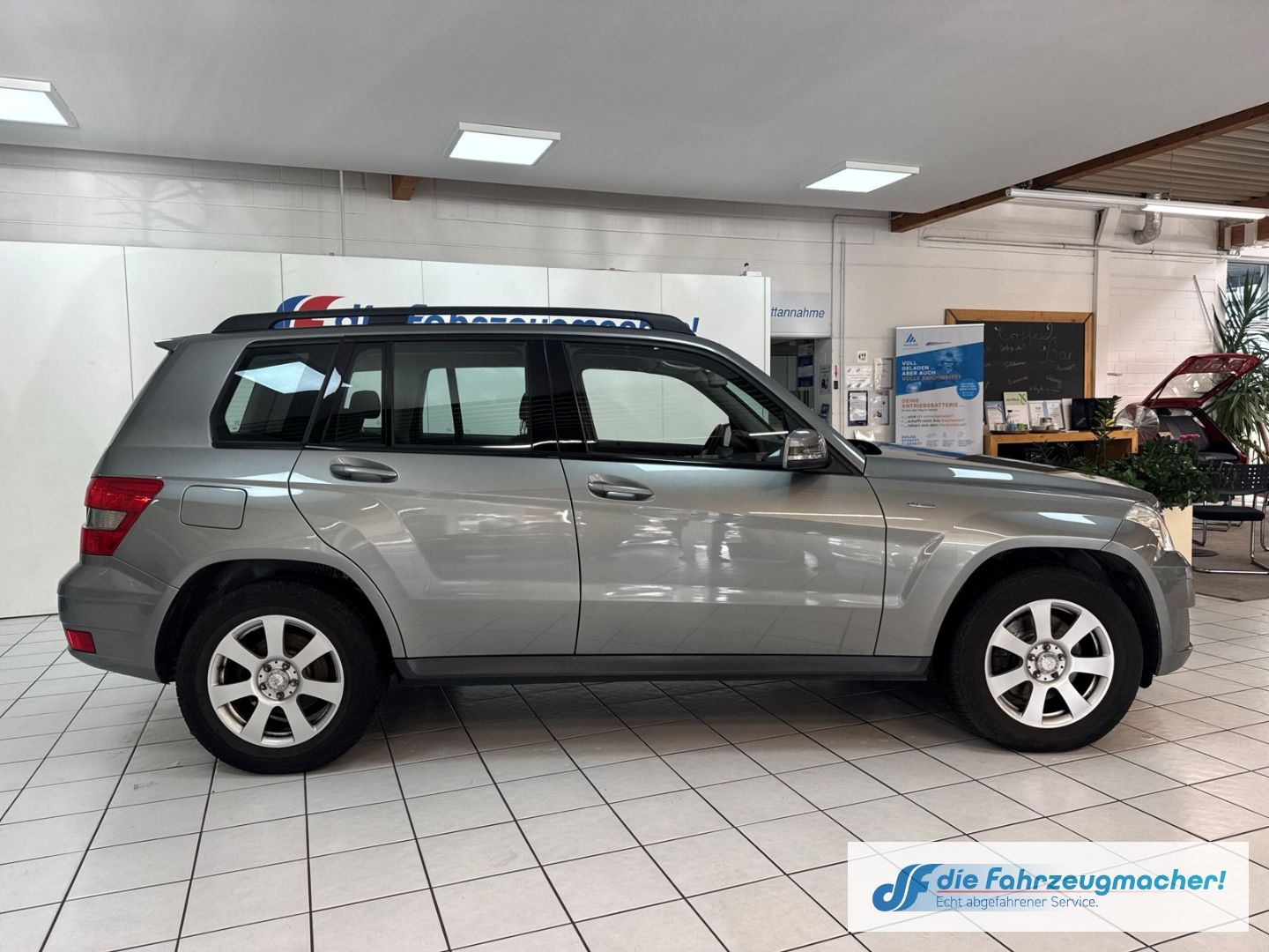 Fahrzeugabbildung Mercedes-Benz GLK 200 CDI AHK-abnehmbar Klimaautom e-Sitze Ber