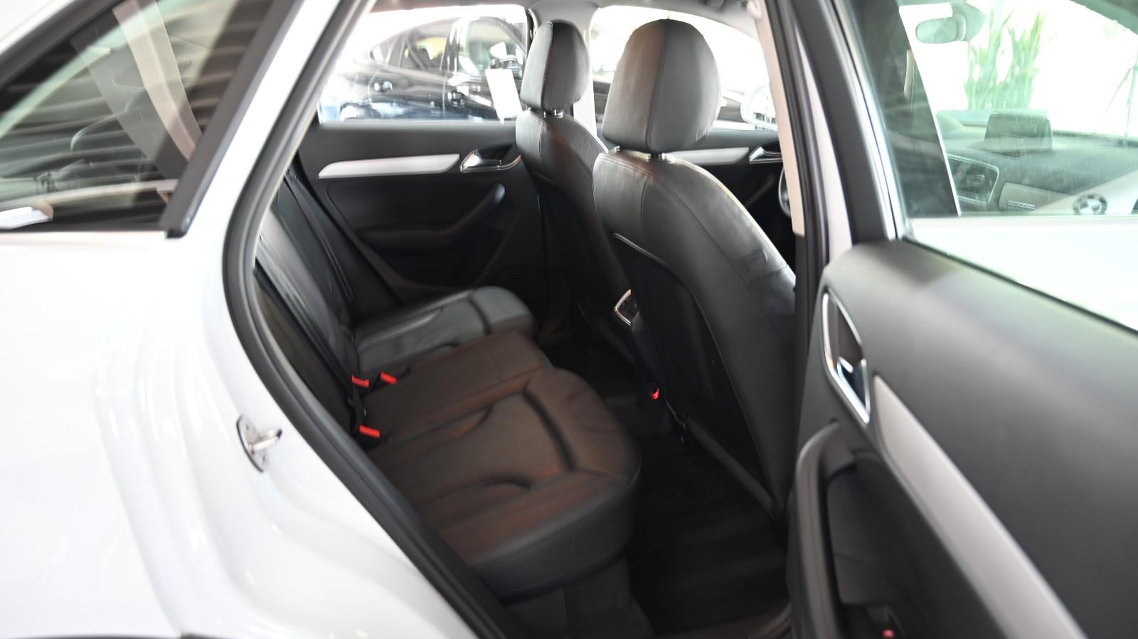 Audi Q3 2.0 TFSI quattro *1.HAND*LEDER*TOP