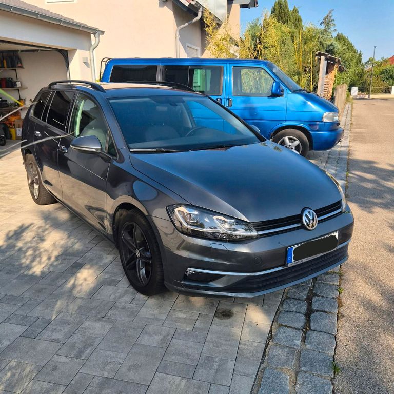 Image of Volkswagen Golf