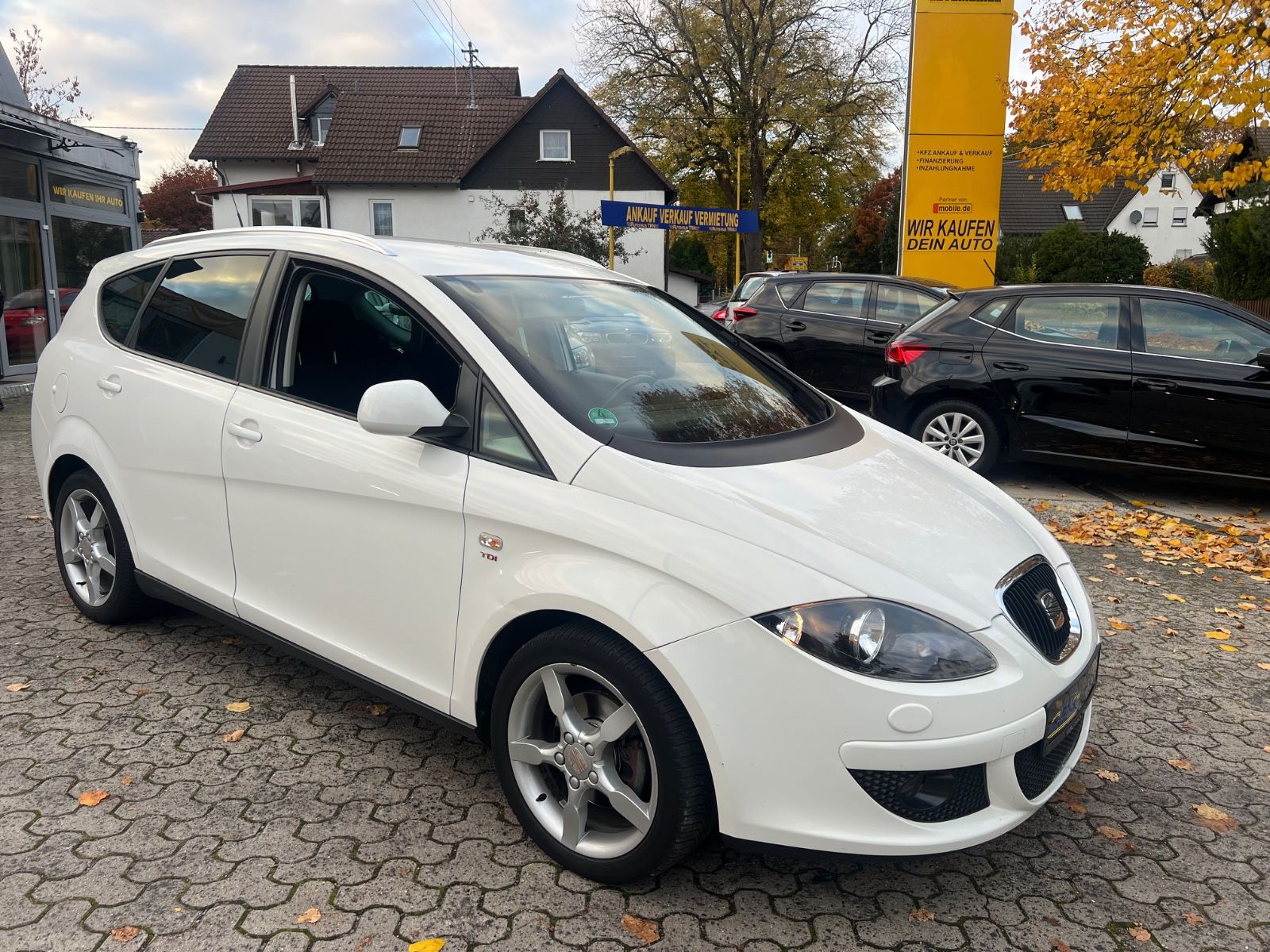 Fahrzeugabbildung SEAT Altea XL 2.0 TDI Stylance / Style
