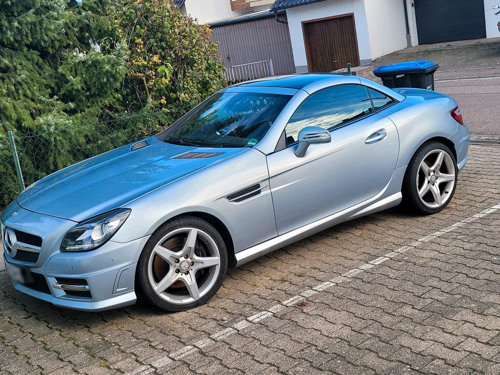 Mercedes-Benz SLK 250