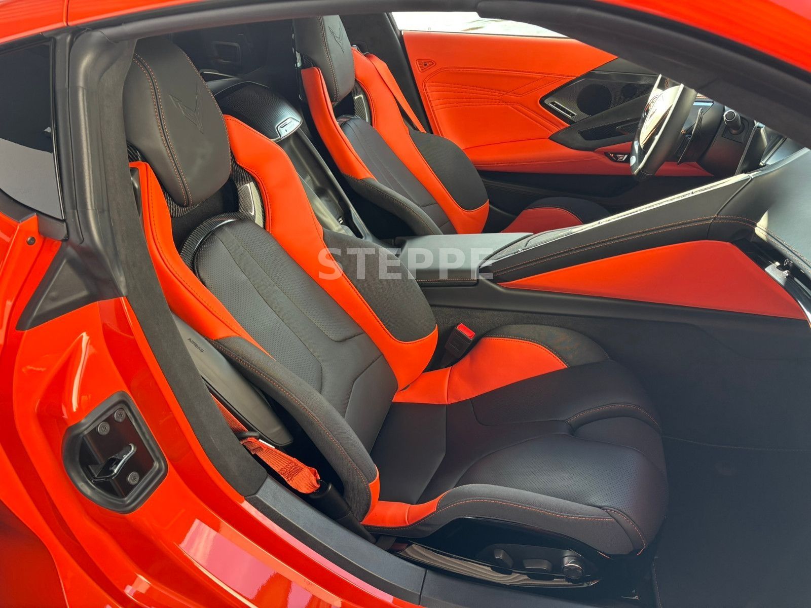 Corvette C8 E-Ray 3LZ Coupe EU-Mod Herst.Garantie