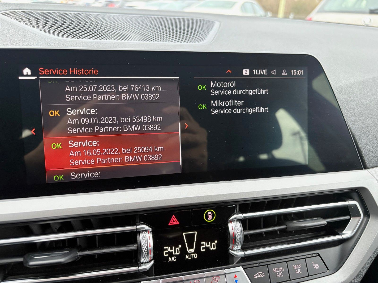 Fahrzeugabbildung BMW 318d Tour. Aut. Navi Alarm Aktiv Tempomat SPORTL