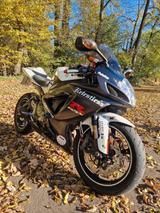 Suzuki GSX-R 600 K6 - SUZUKI GSX 600