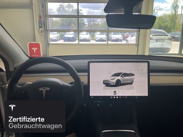 Tesla Model Y Long Range AWD foto 14