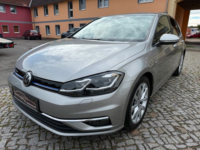 Volkswagen Golf VII 1.5 TSI Highline LED Navi ACC DAB+