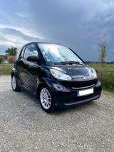 Smart ForTwo 451 /PanoDach klar/8-Bereift/ Bremsen neu