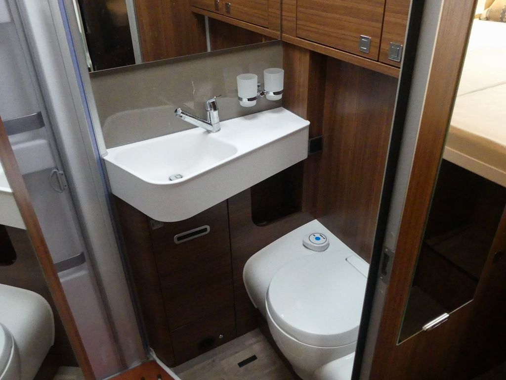 HYMER / ERIBA / HYMERCAR  