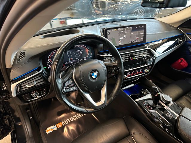 BMW 530 d Touring Luxury Line *2. Hand*Klima*Kamera*