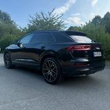 Audi Q8 50 TDI quattro tiptronic -Alcantara , Voll  - Audi Q8 Gebrauchtwagen in Hamburg
