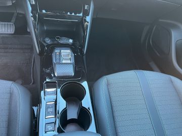 Peugeot 2008 Elektro Allure 136 50kWh Carplay+SHZ+RFK