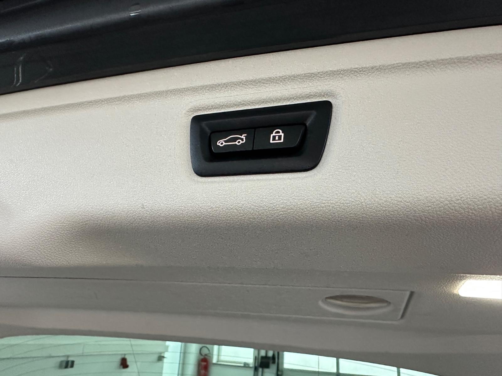 BMW 320 d xDrive Sport Line*LED*LiveC*Ambiente*, миниатюра 15