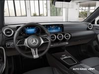 Mercedes-Benz CLA 180 - Vorschau Bild 4