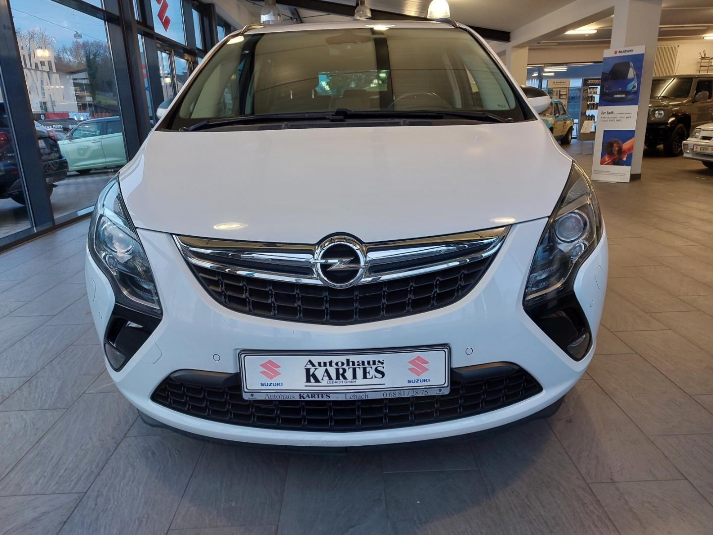 Opel Zafira C Tourer Style Kam AHK Nav SHZ Scheckheft