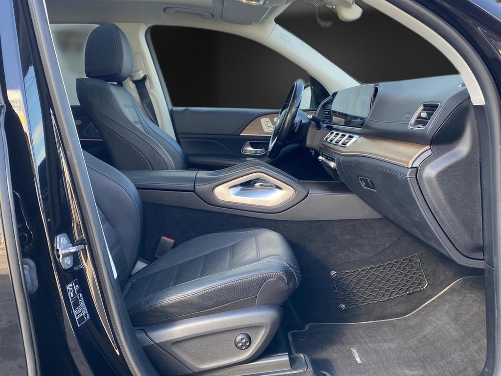 Mercedes-Benz GLS 400