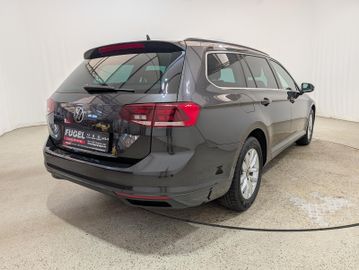 Volkswagen Passat Variant - 4