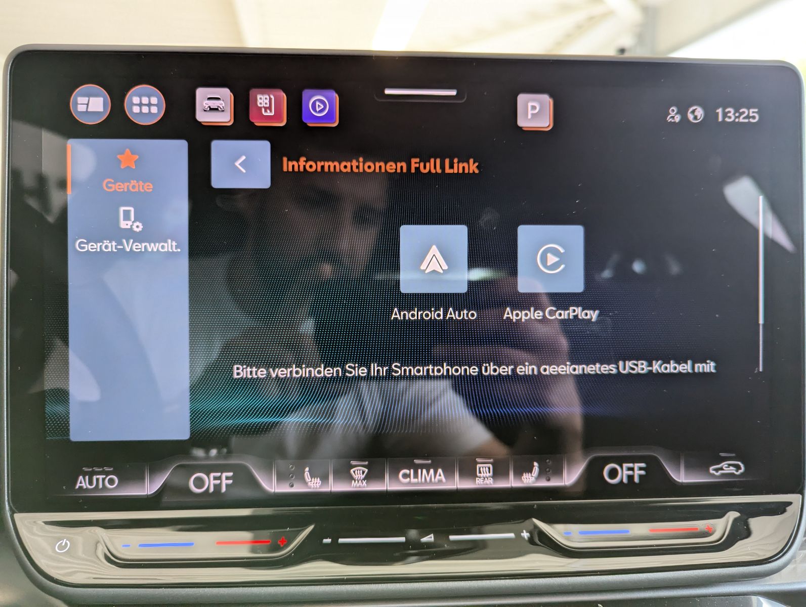 CUPRA Leon 1.5 eTSI DSG Dynamic-Edge-Assist-XL Memory - Image 31