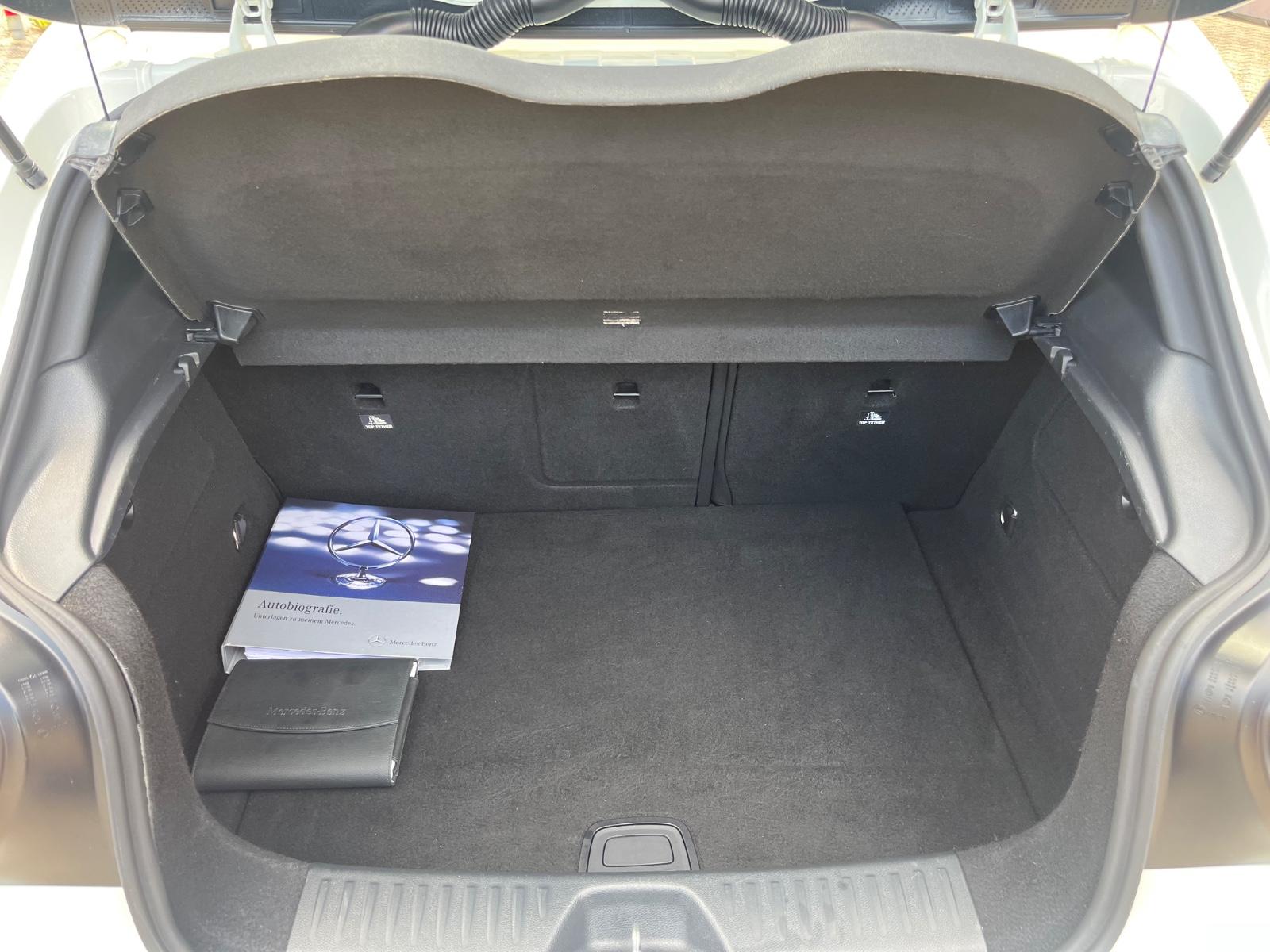 MERCEDES-BENZ A - 45 AMG - 360 CV - CARNET ENTRETIEN