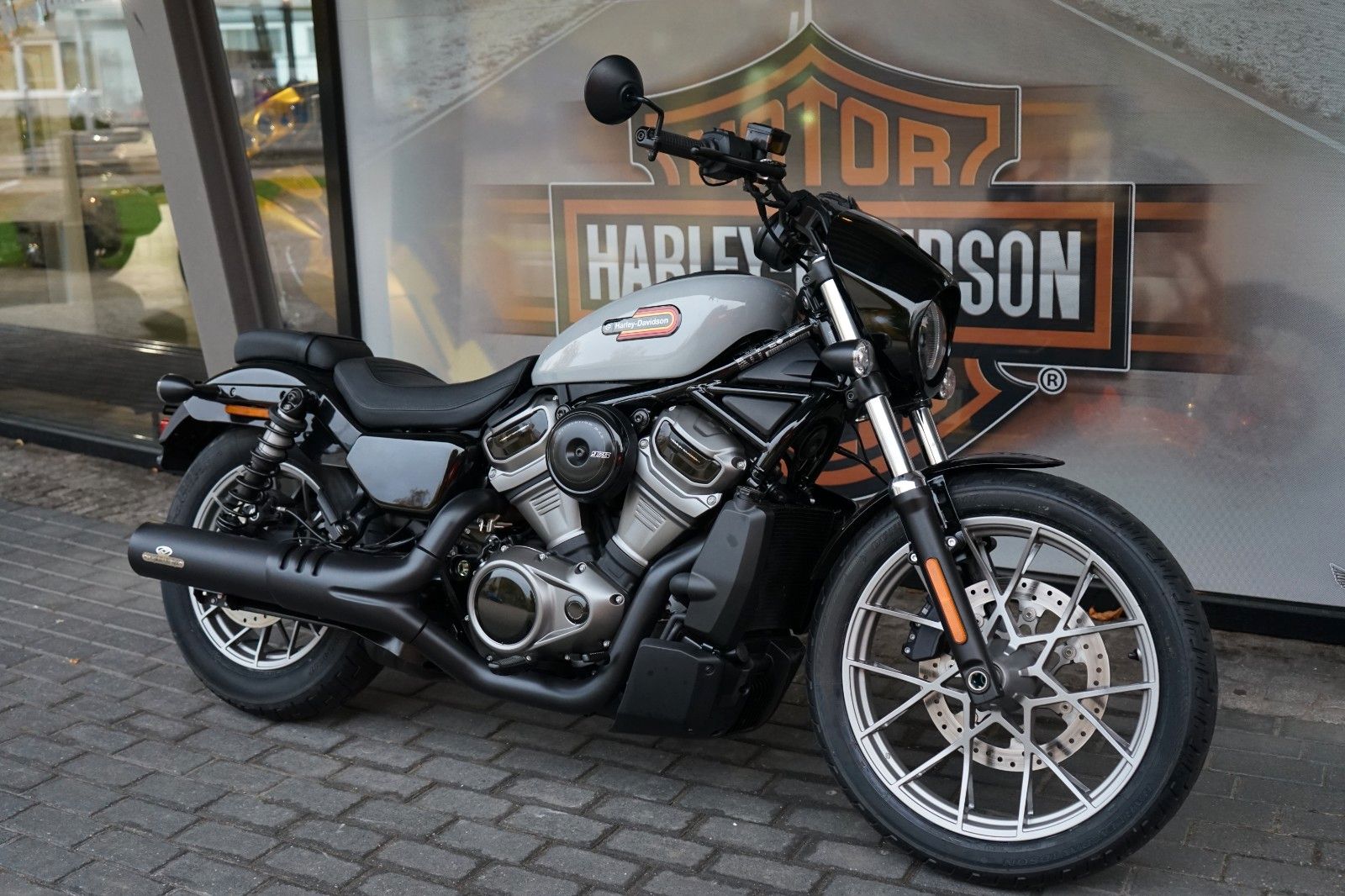 Fahrzeugabbildung Harley-Davidson Sportster 975 Nightster Special - 290KM - Jekill