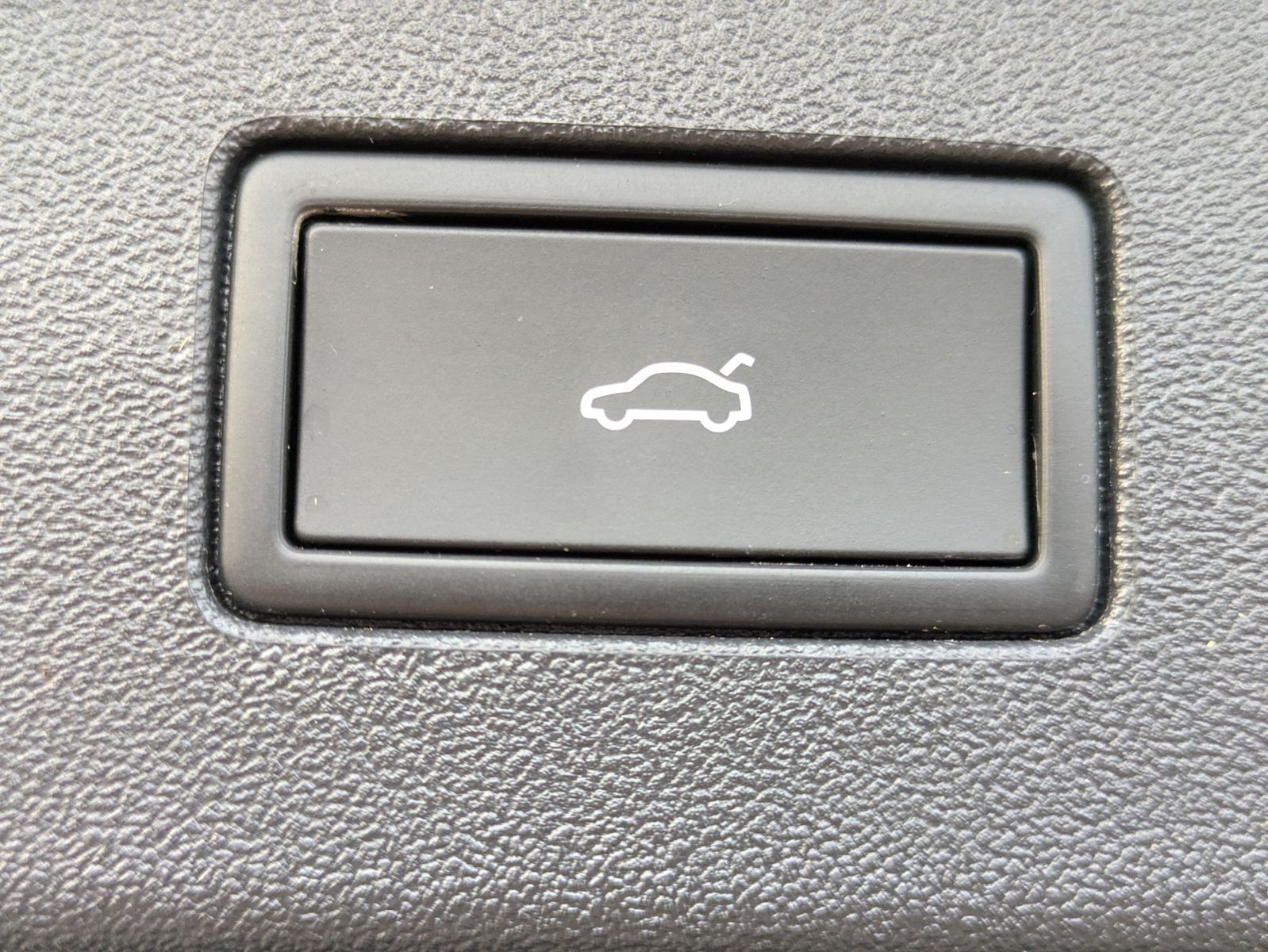 Fahrzeugabbildung Volkswagen Tiguan 2.0 TDI 4M R-Line PANO*H&K*AHK*MATRIX*20"