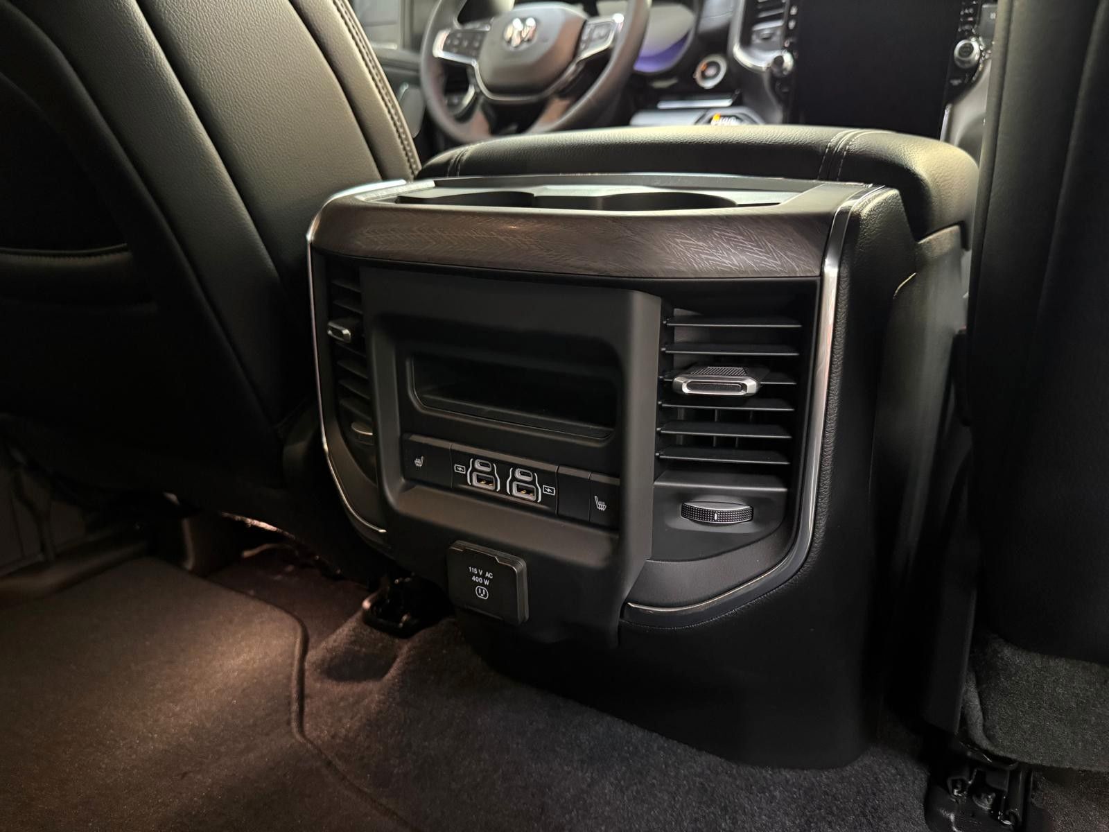 Fahrzeugabbildung Dodge RAM LARAMIE HURRICANE 3.0L-