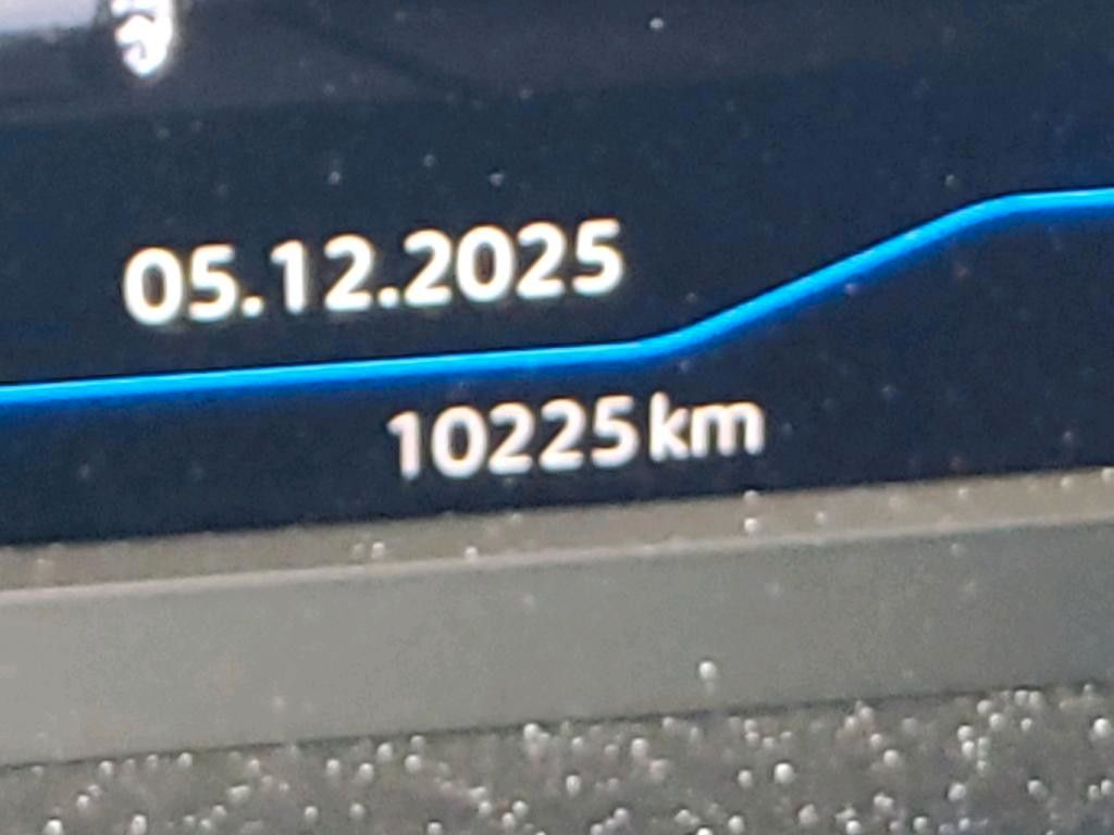 Fahrzeugabbildung Volkswagen T-Roc MOVE SITZH. APP-CONNECT, PDC, 1.HD