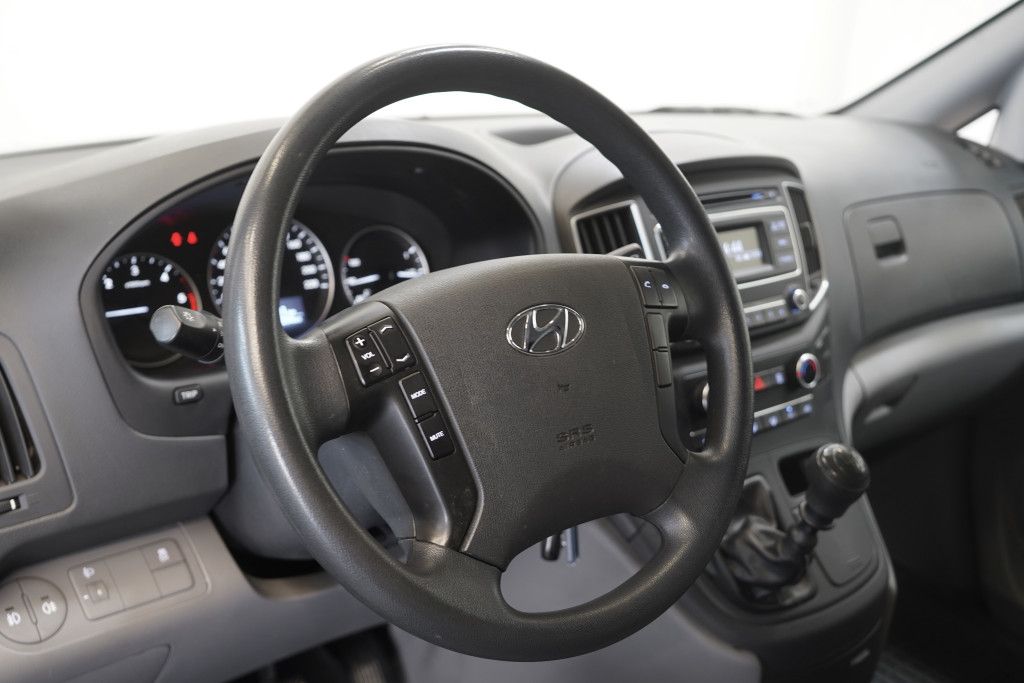 Hyundai H 1