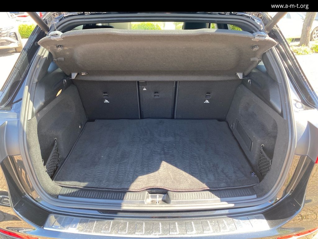 MERCEDES-BENZ B 220