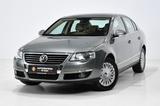 Volkswagen Passat Lim. Highline Bi-Xenon - Volkswagen Passat: Grün