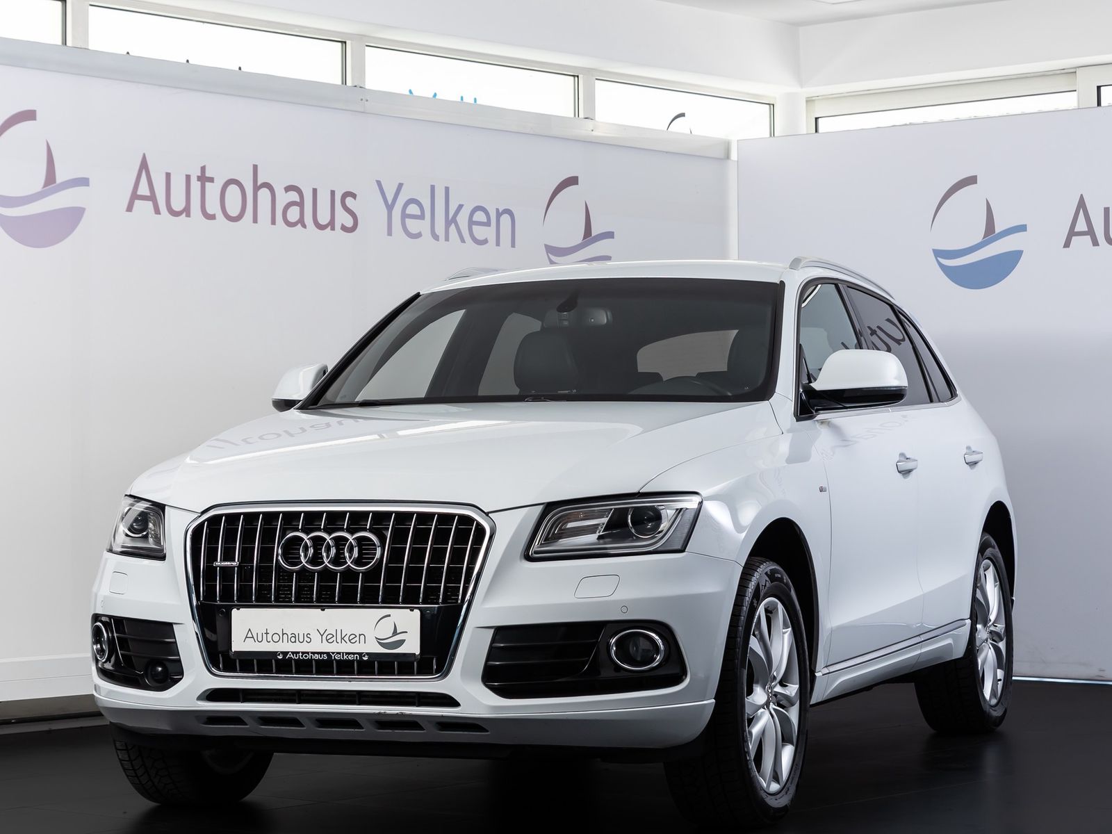 Audi Audi Q5 2.0 TFSI quattro S line MMI-PL*ACC*B&O*AHK
