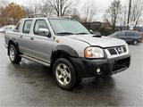 Nissan Navara 2.5 DI Double Cab - gebrauchte Nissan Navara aus dem Jahr 2003