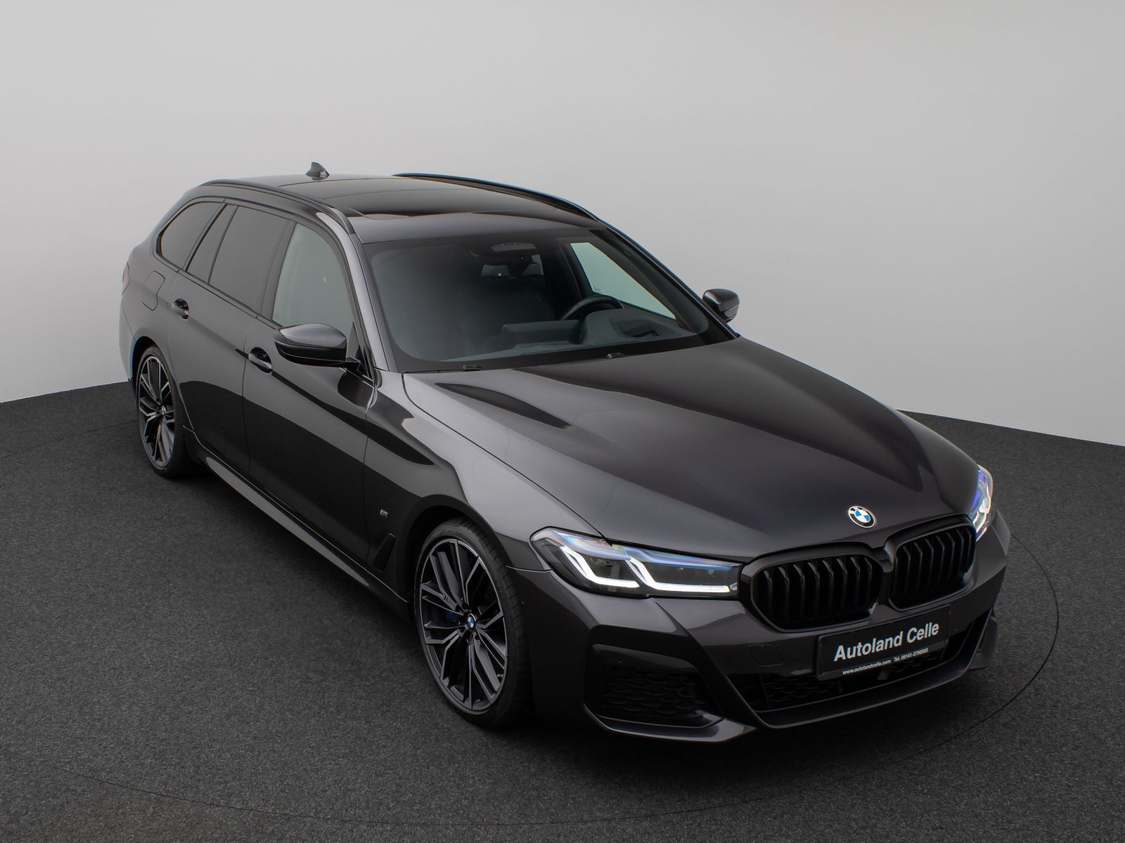 Fahrzeugabbildung BMW 540d xD M Sport Pro Laser Panorama HUD DAB H/K