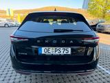 Skoda Superb Combi 2.0 TDI L&K AHK+PANO+Matrix-LED - Skoda: Allradantrieb
