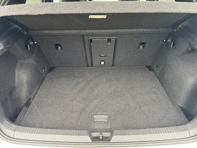 Volkswagen Golf - Bild 16