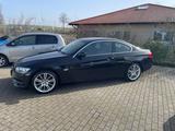 BMW 320d Coupé - 1. Hand orig. 19.500KM - BMW 320 mit Diesel-Antrieb: Coupe