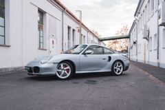 Fahrzeugabbildung Porsche 996 Turbo Coupé  *Schalter / Schalensitze*