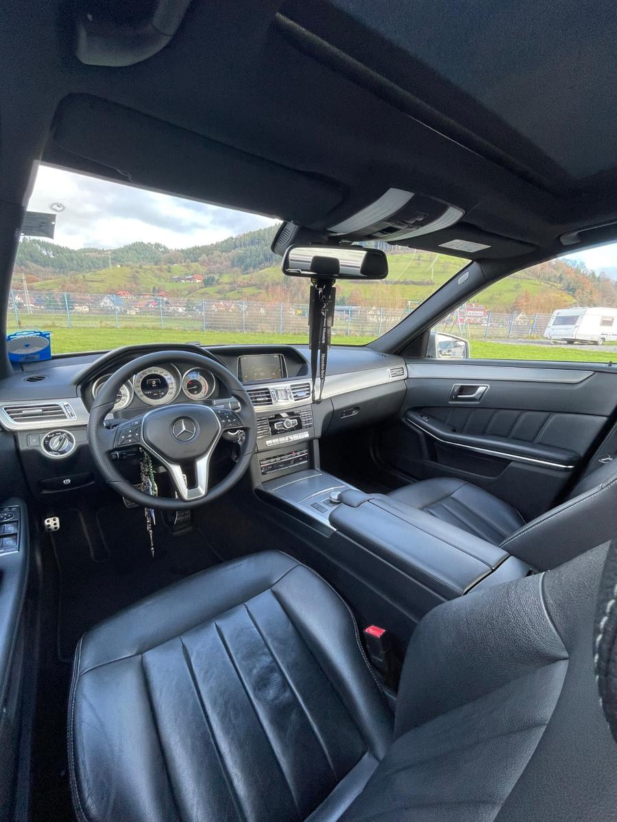 Mercedes-Benz 2015 E 220 BlueTEC BE Autom.