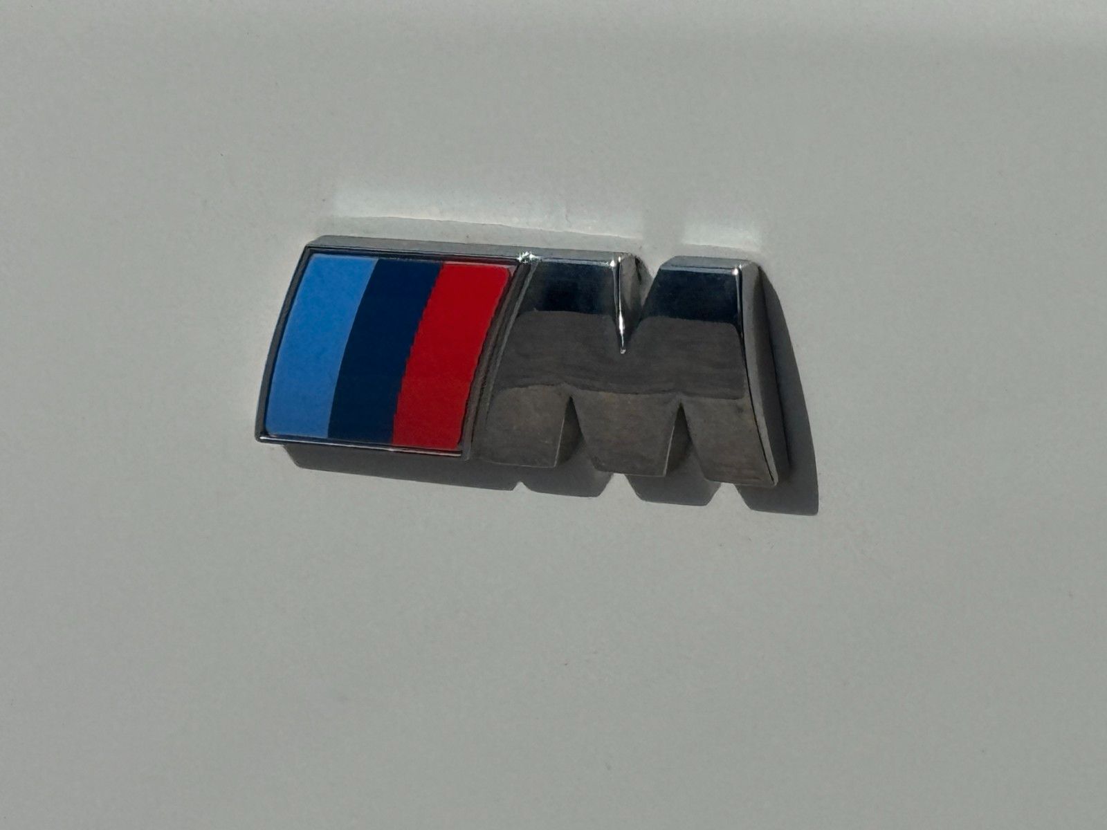 Fahrzeugabbildung BMW 118i F40 M Sport LED PDC Temp HiFi Navi LCProf.