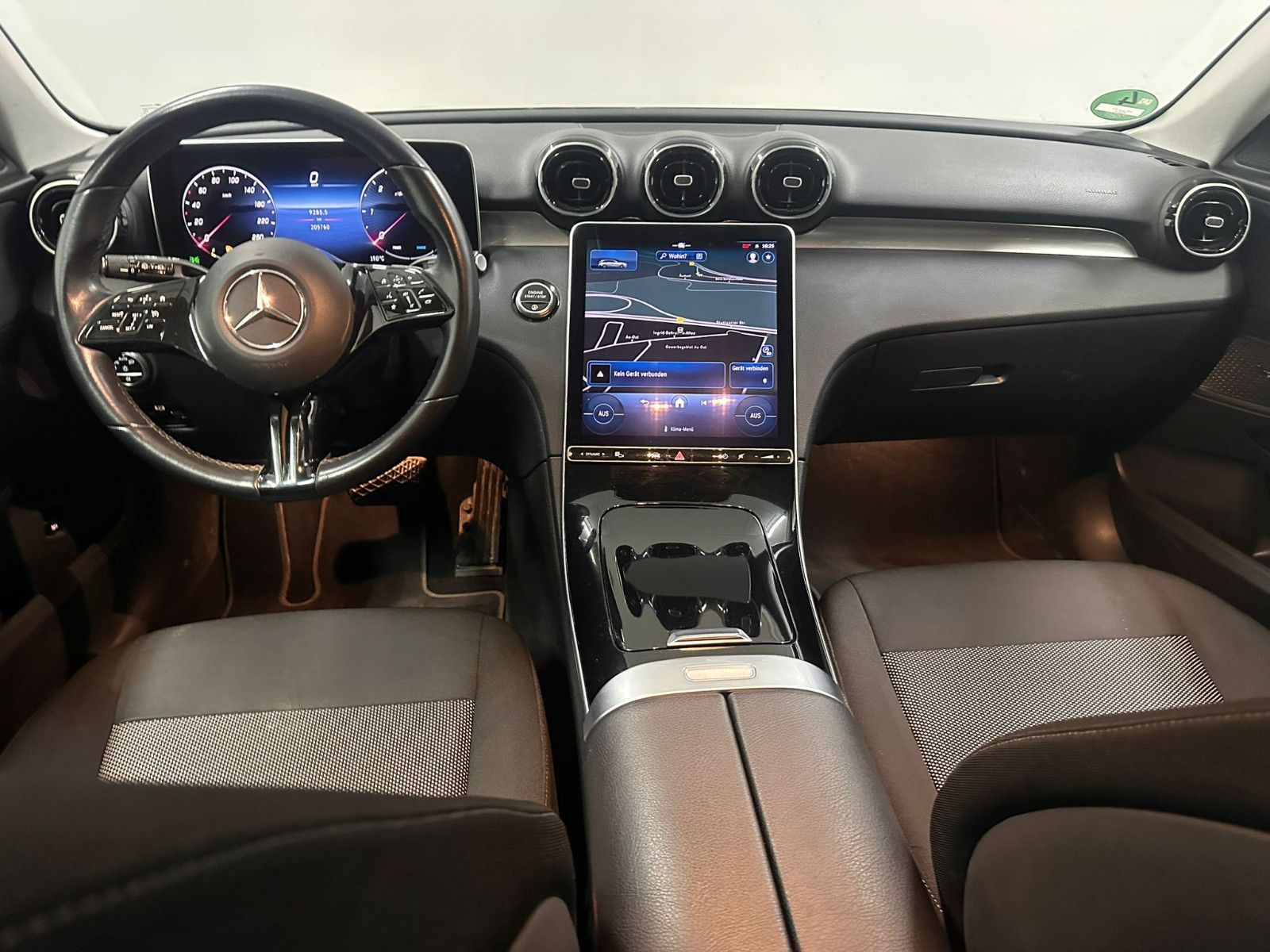 Fahrzeugabbildung Mercedes-Benz C 220 d T Autom.*AVANTGARDE*AHK*CARPLAY*