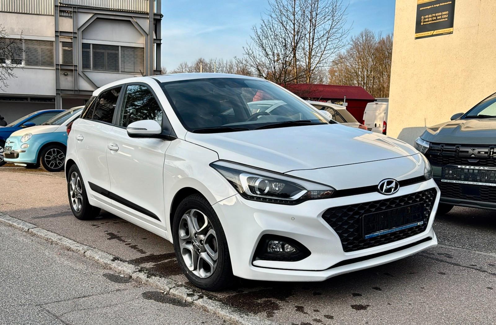 Hyundai i20 1.0 T-GDI  Klimaautomatik Garantie Wartung
