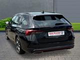 Skoda Octavia Combi RS 2.0 TSI+Fahrerprofilauswahl+Spo - : Stoff, Head-Up Display