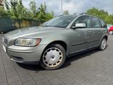 Volvo V50 Kombi 1.6 D Kinetic *AHK*AC*E-FENSTER* - gebrauchte Volvo V50 aus dem Jahr 2007