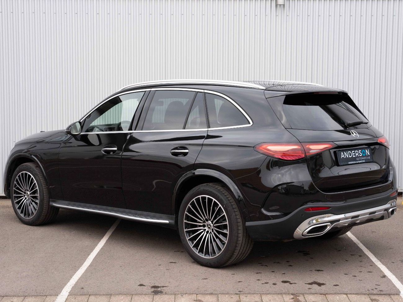 Fahrzeugabbildung Mercedes-Benz GLC 220D AMG 4M PREM PLUS BURM LUFT PANO HUD