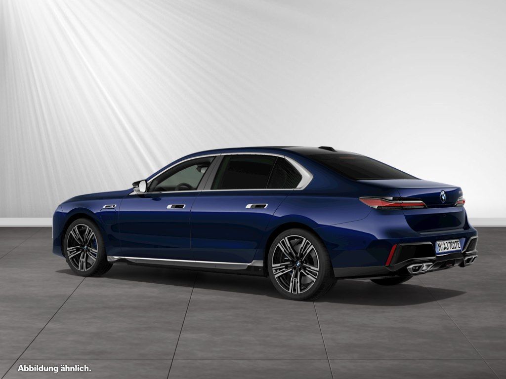 BMW M760 - Bild 8