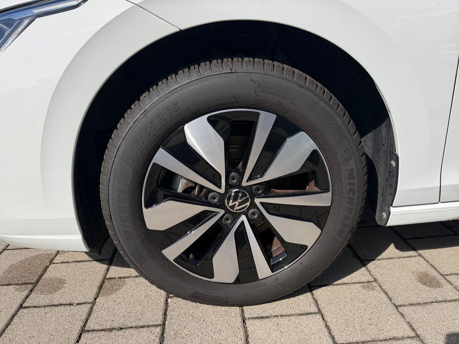 Volkswagen Golf VIII 1.5TSI Goal Navi LED Sitzheizung, миниатюра 15