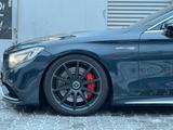 Mercedes-Benz S 63 AMG S Coupe S 63 AMG 4Matic - blaue Mercedes-Benz S 63 AMG