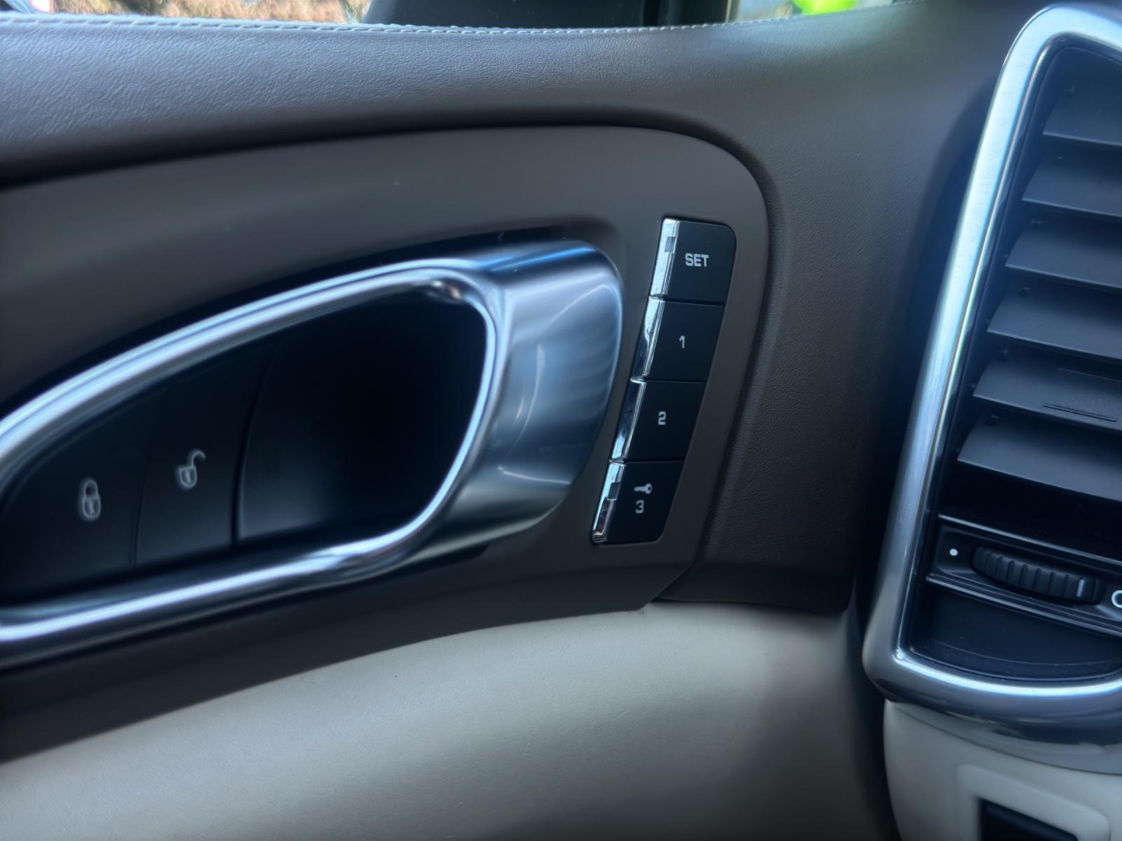 porsche Cayenne Turbo 4.8 V8 500ch- 1 ère main - Suspension pneumatique - Bose - Siège ventilés