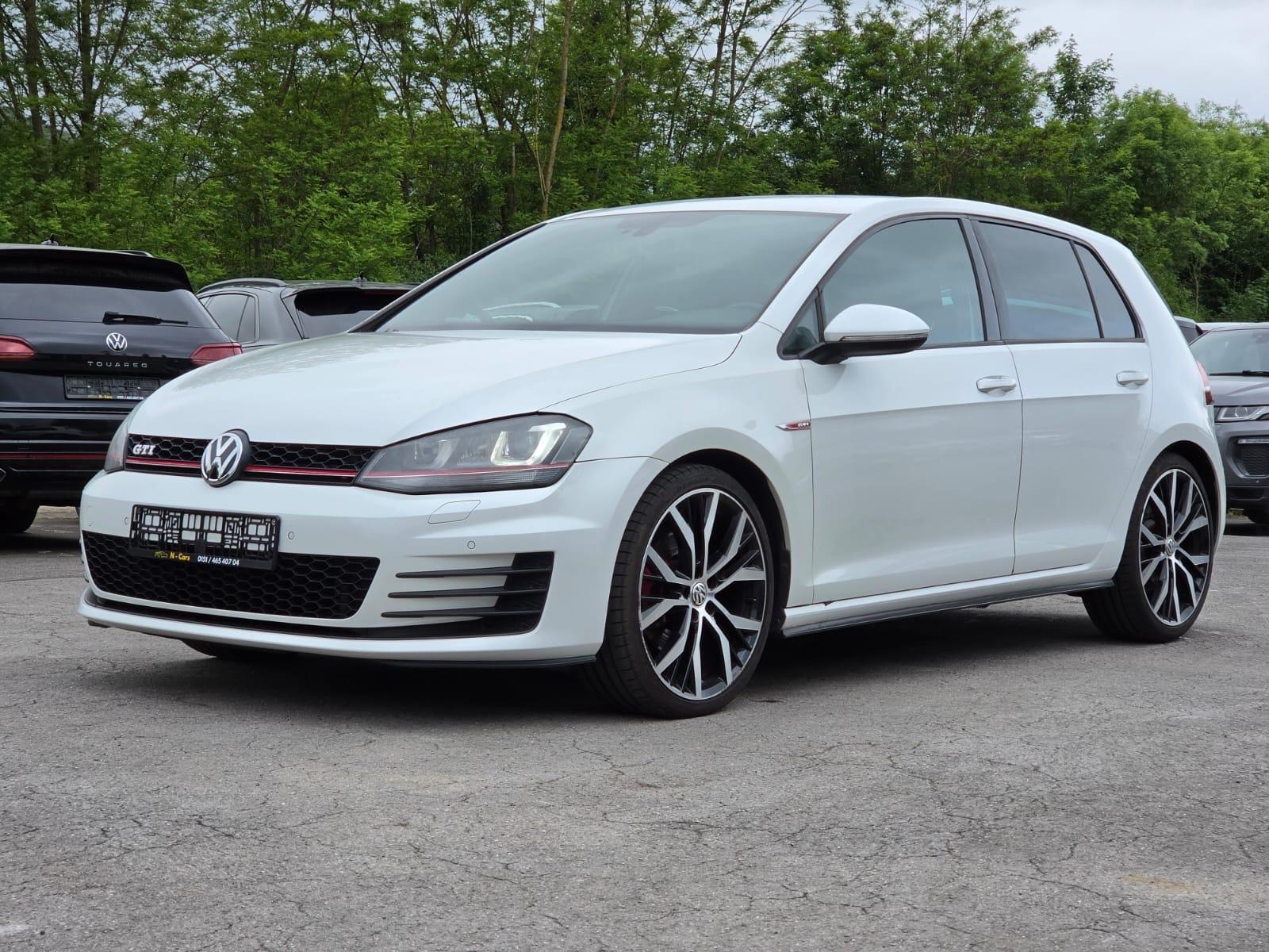Volkswagen Golf VII Lim. GTI BMT *8-Fach*Tüv Neu*